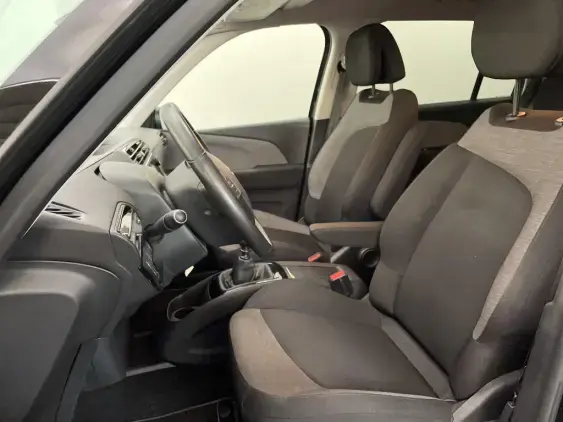 CITROEN GRAND C4 SPACETOURER I - voiture d'occasion - Photo 18