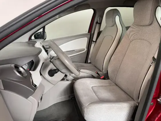 RENAULT ZOE - voiture d'occasion - Photo 18