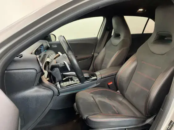 MERCEDES-BENZ CLASSE A IV - voiture d'occasion - Photo 18