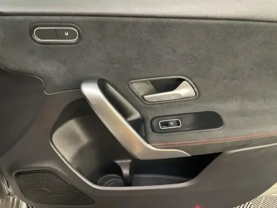MERCEDES-BENZ CLASSE A IV - voiture d'occasion - Photo 20