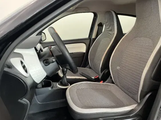 RENAULT TWINGO III - voiture d'occasion - Photo 18