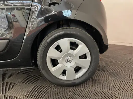 RENAULT TWINGO III - voiture d'occasion - Photo 24