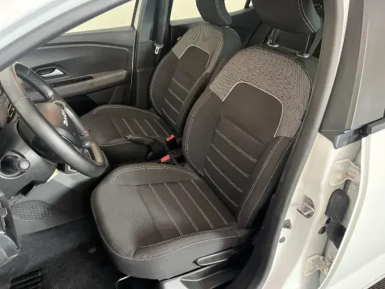 DACIA SANDERO III - voiture d'occasion - Photo 17