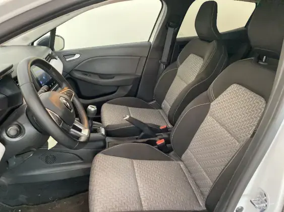 RENAULT CLIO V - voiture d'occasion - Photo 16