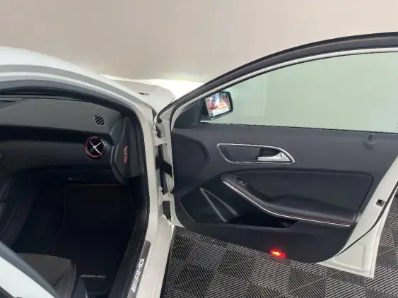 MERCEDES-BENZ CLASSE A III - voiture d'occasion - Photo 19