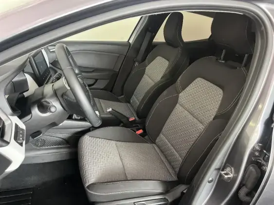 RENAULT CLIO V - voiture d'occasion - Photo 17