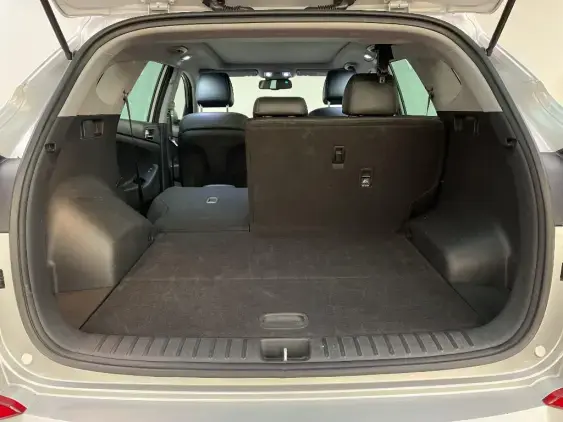 HYUNDAI TUCSON II - voiture d'occasion - Photo 16