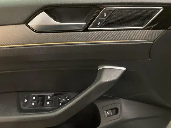 VOLKSWAGEN ARTEON - voiture d'occasion - Photo 17