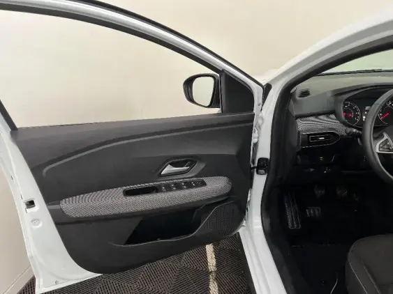 DACIA SANDERO III - voiture d'occasion - Photo 18