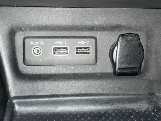 RENAULT MEGANE IV - voiture d'occasion - Photo 21