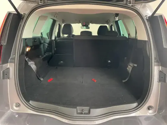 RENAULT SCENIC IV - voiture d'occasion - Photo 16