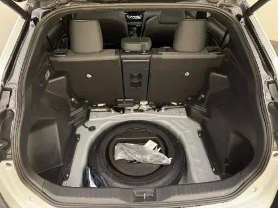TOYOTA YARIS CROSS I - voiture d'occasion - Photo 17