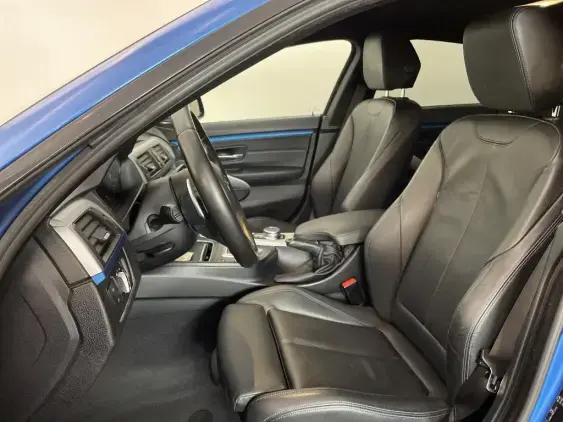 BMW SERIE 4 GRAN COUPE F36 LCI - voiture d'occasion - Photo 18