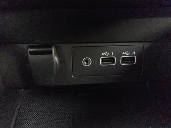RENAULT CLIO V - voiture d'occasion - Photo 21