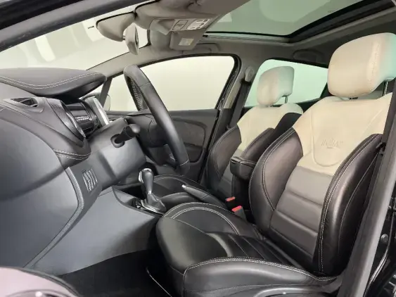 RENAULT CLIO IV - voiture d'occasion - Photo 18