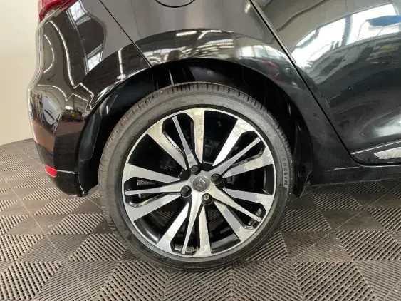 RENAULT CLIO IV - voiture d'occasion - Photo 25