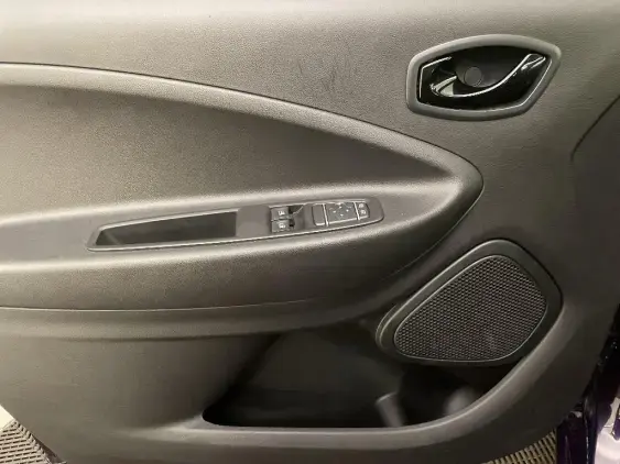 RENAULT ZOE - voiture d'occasion - Photo 19
