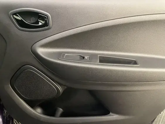 RENAULT ZOE - voiture d'occasion - Photo 20