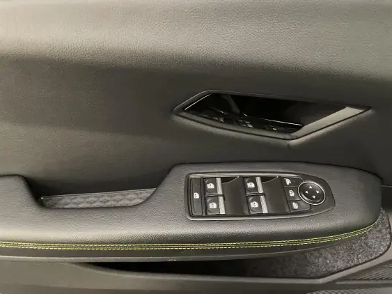 RENAULT MEGANE V - voiture d'occasion - Photo 17