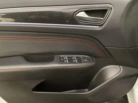 RENAULT ARKANA - voiture d'occasion - Photo 19
