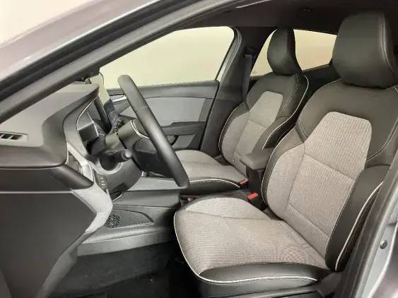 RENAULT CLIO V - voiture d'occasion - Photo 18