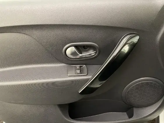 DACIA SANDERO II - voiture d'occasion - Photo 19