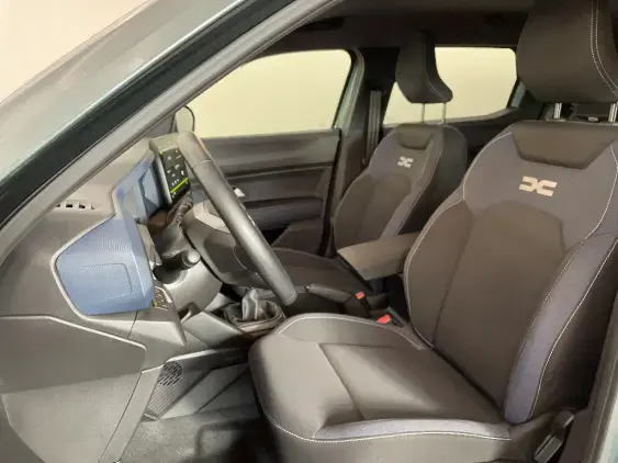 DACIA DUSTER III - voiture d'occasion - Photo 18