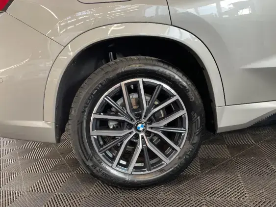 BMW X1 U11 - voiture d'occasion - Photo 25
