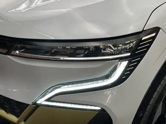 RENAULT MEGANE V - voiture d'occasion - Photo 22