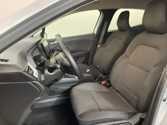 RENAULT CLIO V - voiture d'occasion - Photo 18