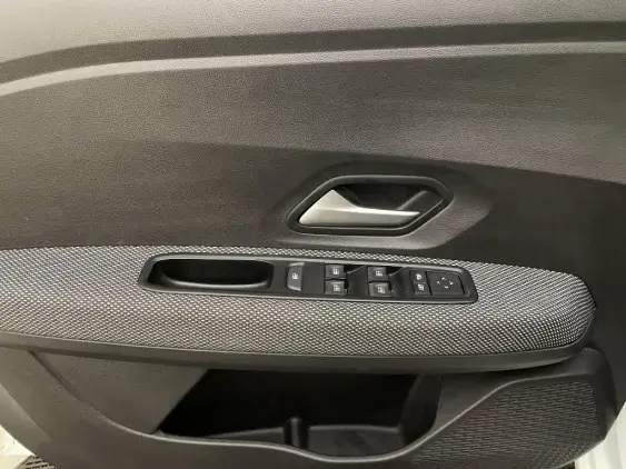 DACIA SANDERO III - voiture d'occasion - Photo 19