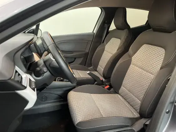 RENAULT CLIO V - voiture d'occasion - Photo 18