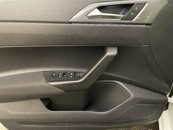 VOLKSWAGEN POLO VI - voiture d'occasion - Photo 19