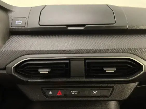 DACIA SANDERO III - voiture d'occasion - Photo 21