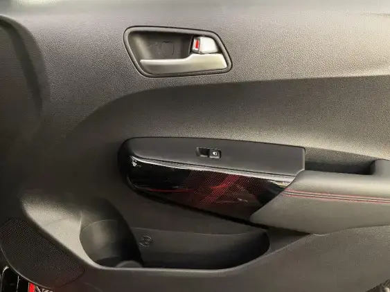 KIA PICANTO III - voiture d'occasion - Photo 20