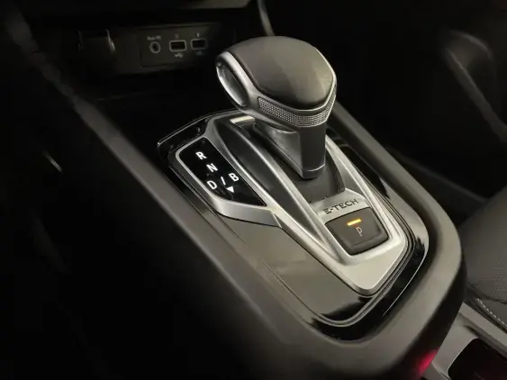 RENAULT ARKANA - voiture d'occasion - Photo 21