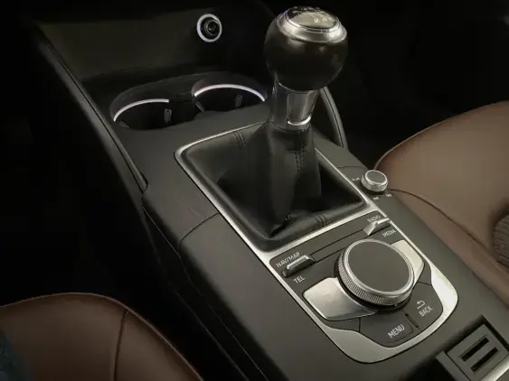 AUDI A3 SPORTBACK IV - voiture d'occasion - Photo 21