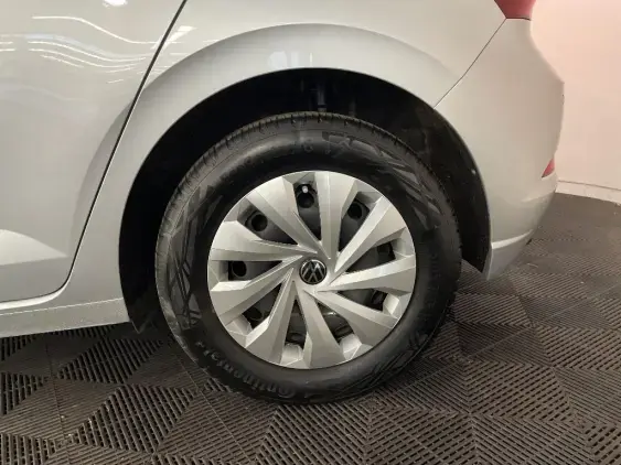 VOLKSWAGEN POLO VI - voiture d'occasion - Photo 24