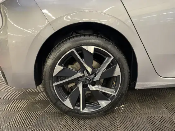 PEUGEOT 308 III - voiture d'occasion - Photo 25