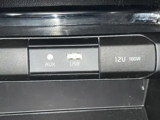 KIA STONIC - voiture d'occasion - Photo 21