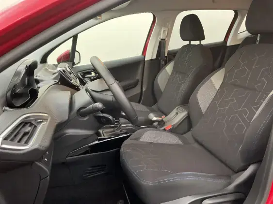 PEUGEOT 2008 - voiture d'occasion - Photo 18