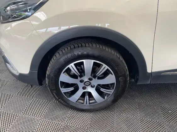 RENAULT CAPTUR - voiture d'occasion - Photo 21