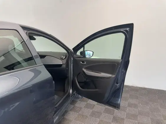 RENAULT ZOE - voiture d'occasion - Photo 16