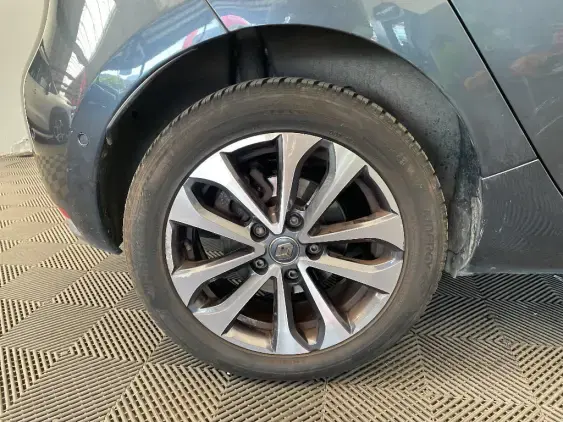 RENAULT ZOE - voiture d'occasion - Photo 20