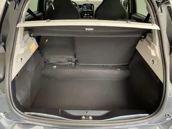 RENAULT ZOE - voiture d'occasion - Photo 16