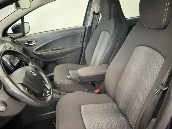 RENAULT ZOE - voiture d'occasion - Photo 17