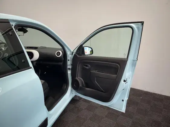 RENAULT TWINGO ELECTRIQUE III - voiture d'occasion - Photo 17