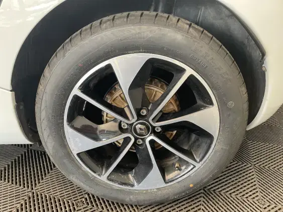 RENAULT ZOE - voiture d'occasion - Photo 23