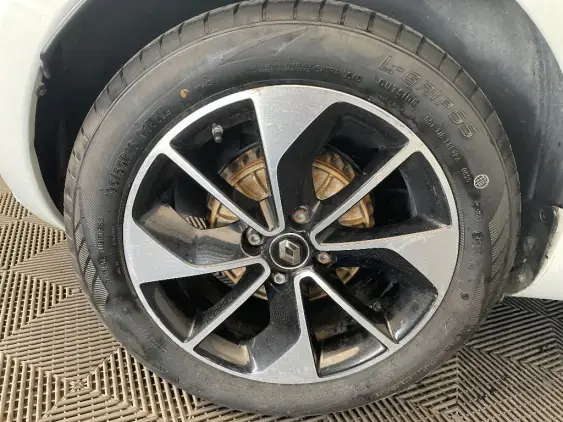 RENAULT ZOE - voiture d'occasion - Photo 24