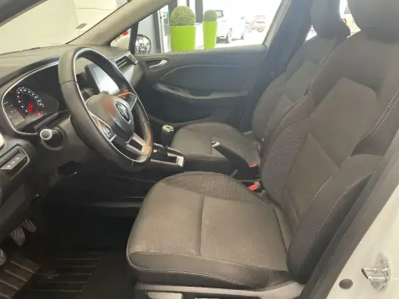 RENAULT CLIO V - voiture d'occasion - Photo 18